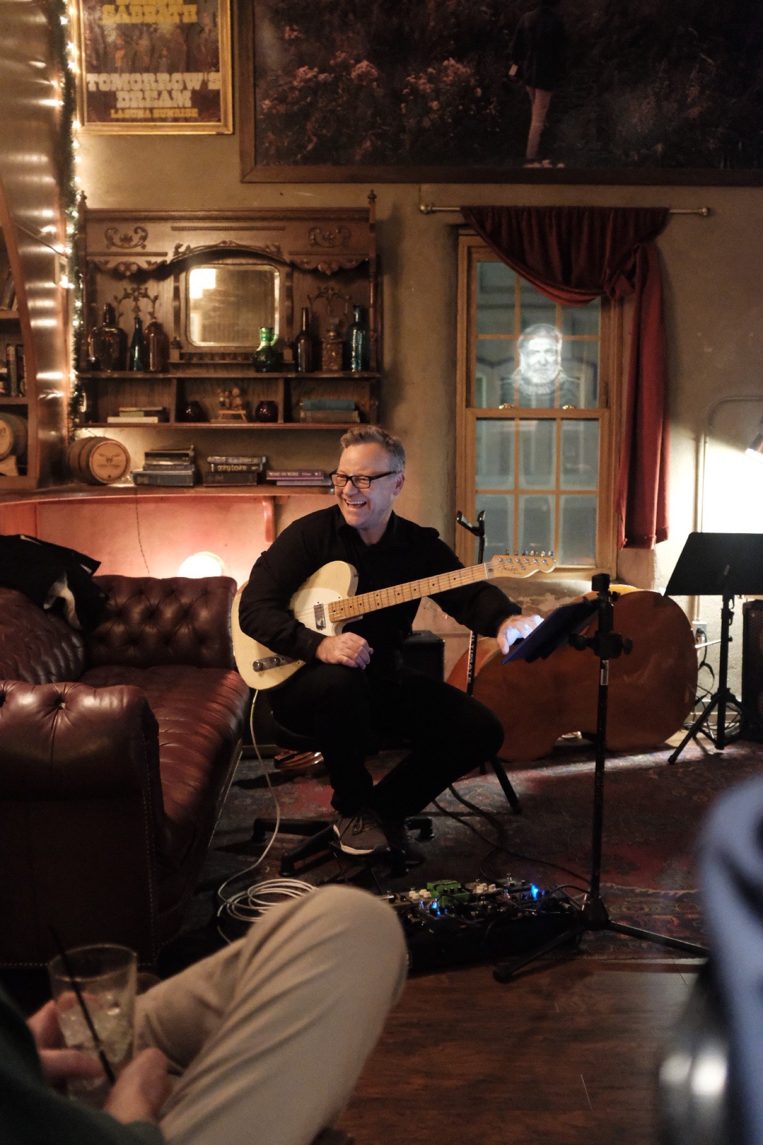 Noel Johnston playing a Telecaster, in color